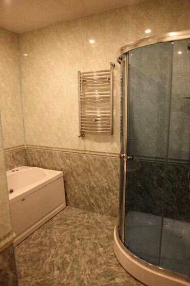 Günlük kirayə evlər: 200 kv. m, 4 otaqlı — 20