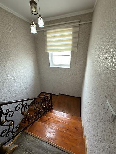 Продажа коттеджей и домов: Продаётся дом Район: ж/м Ак-Орго 2 этажа, 6 комнат Площадь дома: 218 м — 14