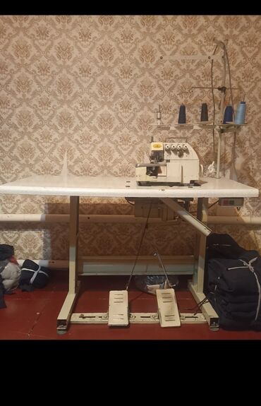 Оверлочные машинки: 5-нитка