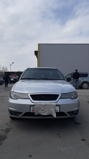 Daewoo: Daewoo Nexia: 2011 г., 1.5 л, Механика, Бензин, Седан