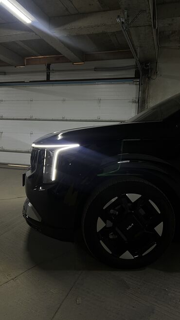 Kia: Kia Carnival: 2025 г., 1.6 л, Автомат, Гибрид, Минивэн — 8