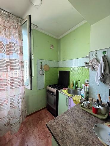 квартиры 106 серия: 3 комнаты, 61 м², Аламедин-1 мкр 106 серия, 9 этаж, Косметический ремонт — 3