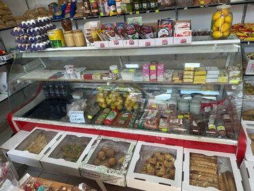 2 qapili soyuducu: Kolbasa vitirini .2metrdi.Tam işlekdir prablemi aşaği listi çurukdu