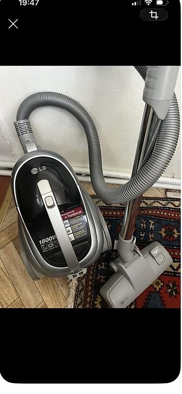 LG tozsoran – 1800W güc Xüsusiyyətlər: - Güclü 1800W mühərrik: sərt lalafo.az -da — 1 LG tozsoran – 1800W güc Xüsusiyyətlər: - Güclü 1800W mühərrik: sərt — 1