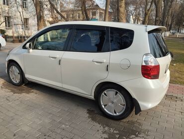 Honda: Honda Fit: 2001 г., 1.3 л, Автомат, Бензин, Хэтчбэк