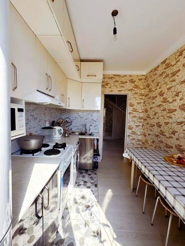 Продажа квартир: 4 комнаты, 82 м², Индивидуалка, 2 этаж, Евроремонт — 7