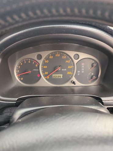 отделка салона авто: Honda Stream: 2003 г., 1.7 л, Минивэн — 8