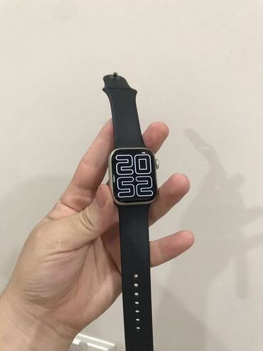 Apple Watch: ПРОДАЮ!!! Apple Watch Series 7 41mm Состояние: 9/10 (есть царапины)