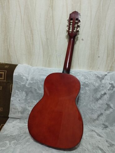 Klassik gitaralar: Klassik gitara — 2