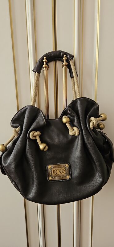 qadın cemperləri: VINTAGE DOLCE GABANNA/ D&G əl çantası – klassik qara rəngdə