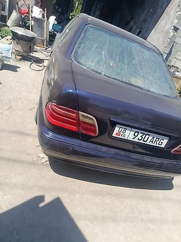 вентилятор е39: Mercedes-Benz E-Class: 1998 г., 2.2 л, Механика, Бензин, Седан — 4