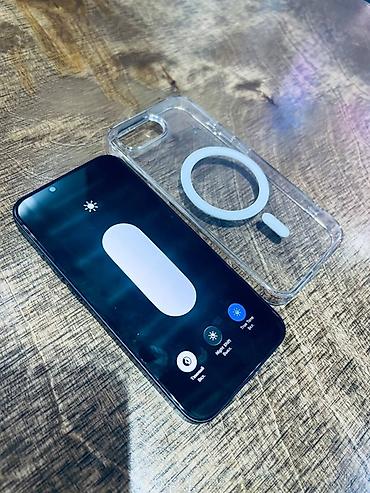 iphone cs max: IPhone 16E Состояние идеальное 10/10 Коцок нету царапин нету все — 3