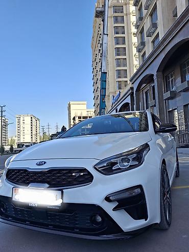 geely mon: Kia Ceed GT: 2019 г., 1.6 л, Автомат, Бензин, Хэтчбэк — 1