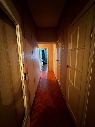 Продажа квартир: 3 комнаты, 63 м², 2 этаж — 7