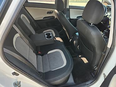 Kia: Kia Ceed: 2018 г., 1.6 л, Автомат, Бензин, Универсал — 6