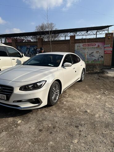 электромобиль neta: Hyundai Grandeur: 2019 г., 3 л, Автомат, Газ, Седан