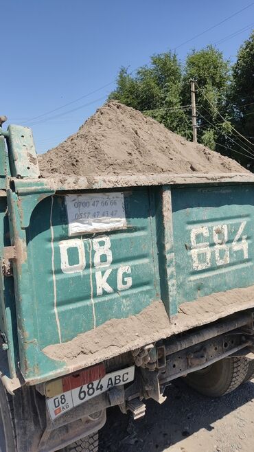 Автоуслуги: В Карабалте привезу чернозём перегной навоз гравии песок камни