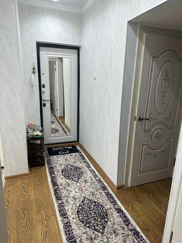 бишкек арча бешик квартира: 3 комнаты, 70 м², 105 серия, 1 этаж, Евроремонт