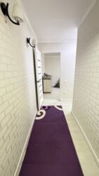 Продажа квартир: 1 комната, 72 м², 104 серия, 1 этаж at lalafo.kg — 11 Продажа квартир: 1 комната, 72 м², 104 серия, 1 этаж — 11