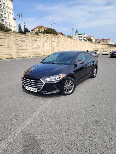 Hyundai: Hyundai Elantra: 2 l | 2018 il Sedan — 2