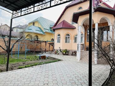 Продажа домов: Дом, 250 м², 7 комнат, Собственник at lalafo.kg — 4 Продажа домов: Дом, 250 м², 7 комнат, Собственник — 4