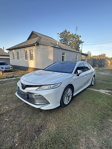 Toyota Camry: 2017 г., 2.5 л, Автомат, Бензин, Седан