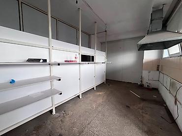 быстрые займы ош: Продам коммерческое помещение 45 м² - 57 500$ 📍 Район: Ошский рынок — 6