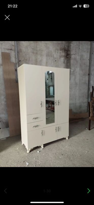 Dolablar: Yeni, Açılan, 3 qapılı Düz dolab, Dolab-asılqan, Türkiyə -da lalafo.az — 8 Dolablar: Yeni, Açılan, 3 qapılı Düz dolab, Dolab-asılqan, Türkiyə — 8