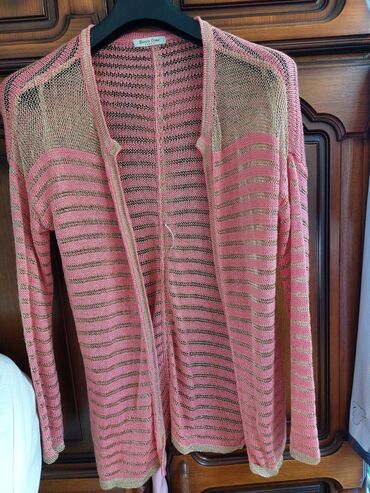 Свитеры: Женский свитер L (EU 40), цвет - Розовый