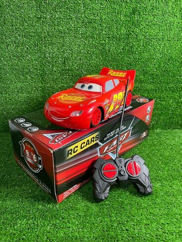 радиоуправляемые игрушки для детей: Я Молния Маккуин - Машины на пульте управления Новые! В упаковках!