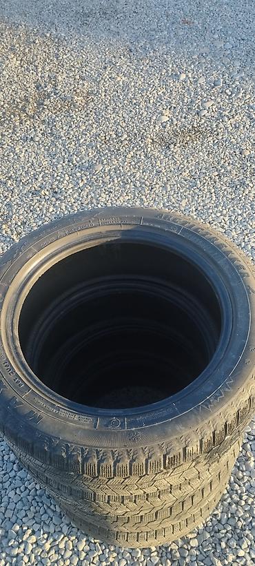 Шины 215 / 55 / R 17, Зима, Б/у, Комплект, Легковые, Китай, Maxxis