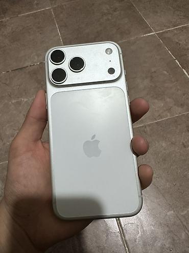 redmi a2 plus: IPhone 17 Pro Max, 256 ГБ. Смартфон Apple в светлом цвете корпуса с — 1