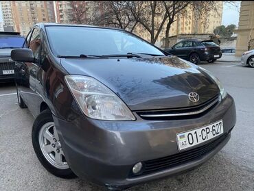 Toyota: Toyota Prius (II nəsil) hibrid hetçbek Texniki xüsusiyyətlər: - — 3