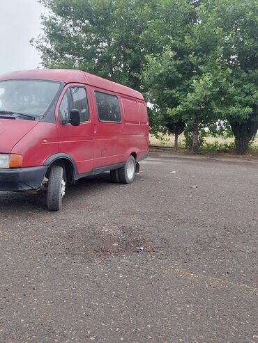 4 göz maşın: QAZ GAZel 2705: 2.4 l | 1999 il | 10000 km Sedan