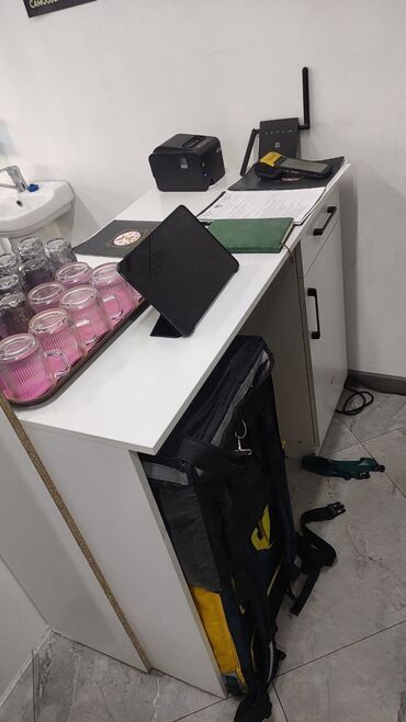 Рестораны, кафе: Продаётся готовый бизнес — суши-бар 📍 Аламедин-1, проспект Ленина 5 — 5