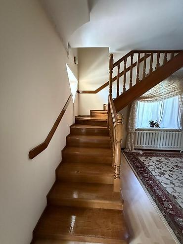 Долгосрочная аренда домов: 250 м², 5 комнат — 17