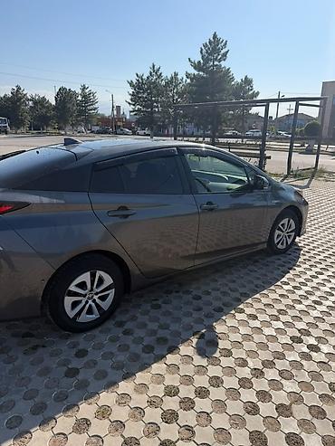 афто дом: Toyota Prius: 2019 г., 1.8 л, Автомат, Гибрид, Лифтбек — 3