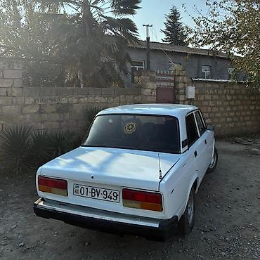 vaz qapı: VAZ (LADA) 2107: 1.6 l | 2004 il 70000 km Sedan — 2