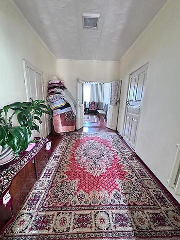 Продажа коттеджей и домов: Продается Участок с домом С. Байтик Центр Ул . Ала -Арча Участок — 3