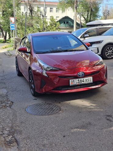 corolla runx: Toyota Prius: 2018 г., 1.8 л, Вариатор, Гибрид, Хэтчбэк