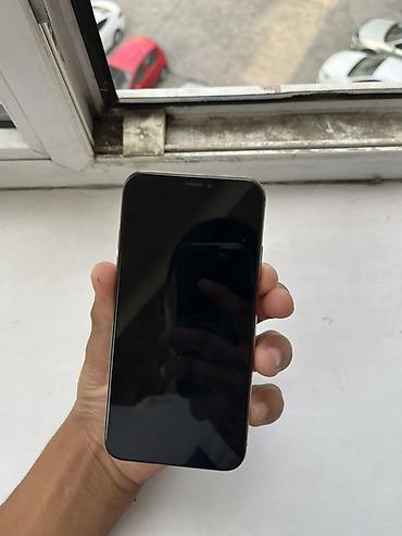 iphon xs: IPhone XS, золотой цвет — 3