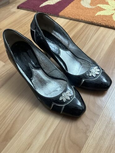 украшения изделия ручной работы: Туфли женские на каблуке -39 размер Турция, качество 🔥 - Цвет