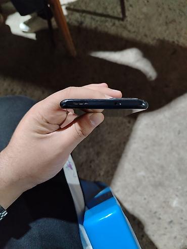 ag salvar kisi: Poco M5s, 256 GB, rəng - Qara, Barmaq izi — 3
