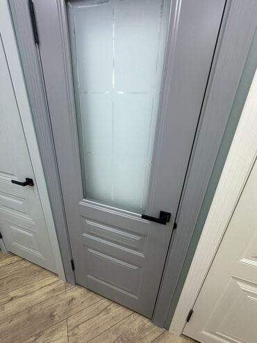 Doors with glass: Межкомнатные двери со стеклом