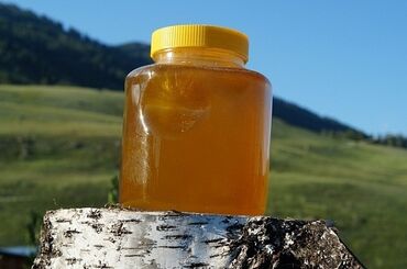 оптом продукты: Продаю натуральный чистый горный мёд! Оптом и в розницу