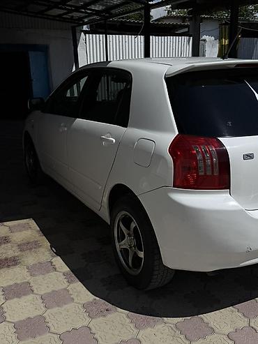 suzuki ignis: Toyota Allex: 2003 г., Бензин — 8