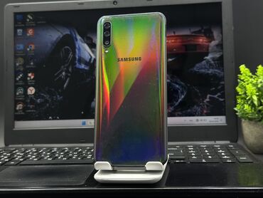 Samsung: Samsung Galaxy A50, Б/у, 64 ГБ, цвет - Синий, 2 SIM