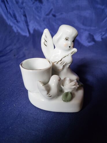 Ostali kućni dekor: Porcelanski svecnjak nov andjeo. Svecnjak nov,mereni najistureniji — 2