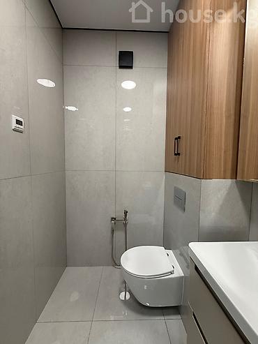 Продажа квартир: 2 комнаты, 67 м², Индивидуалка, 4 этаж, Дизайнерский ремонт — 10