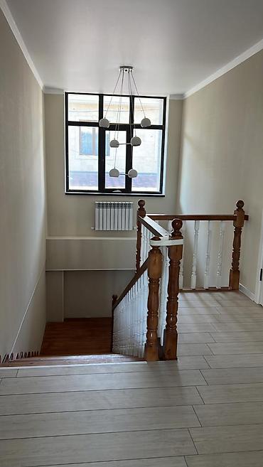 Sale of townhouses: Срочная продажа Вышла на продажу в шикарном районе 2х этажный at lalafo.kg — 3 Sale of townhouses: Срочная продажа Вышла на продажу в шикарном районе 2х этажный — 3